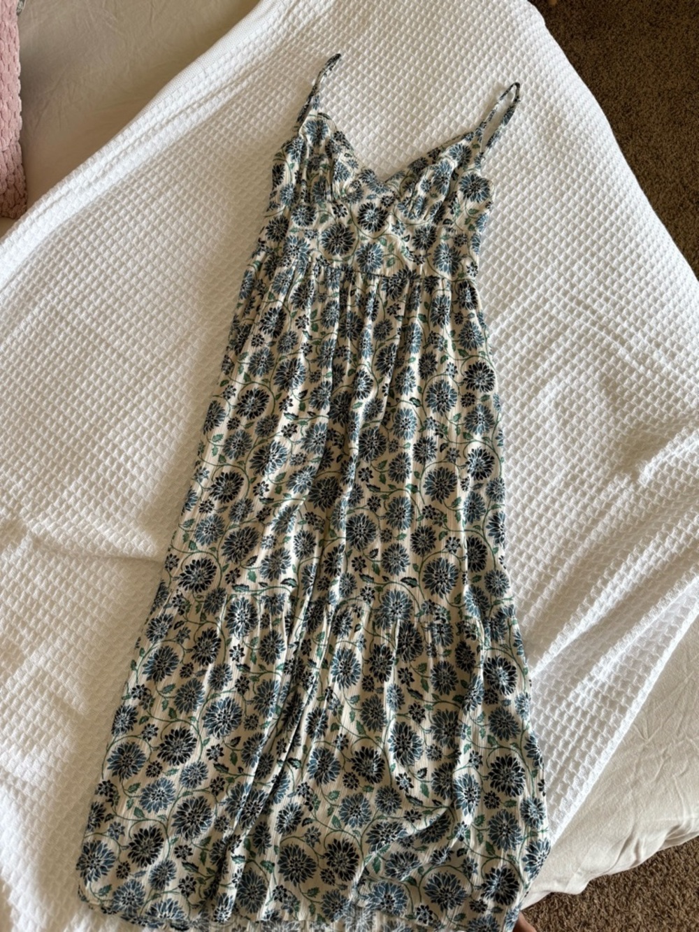 Tie-back Floral Maxi Sundress in Cream and Blue